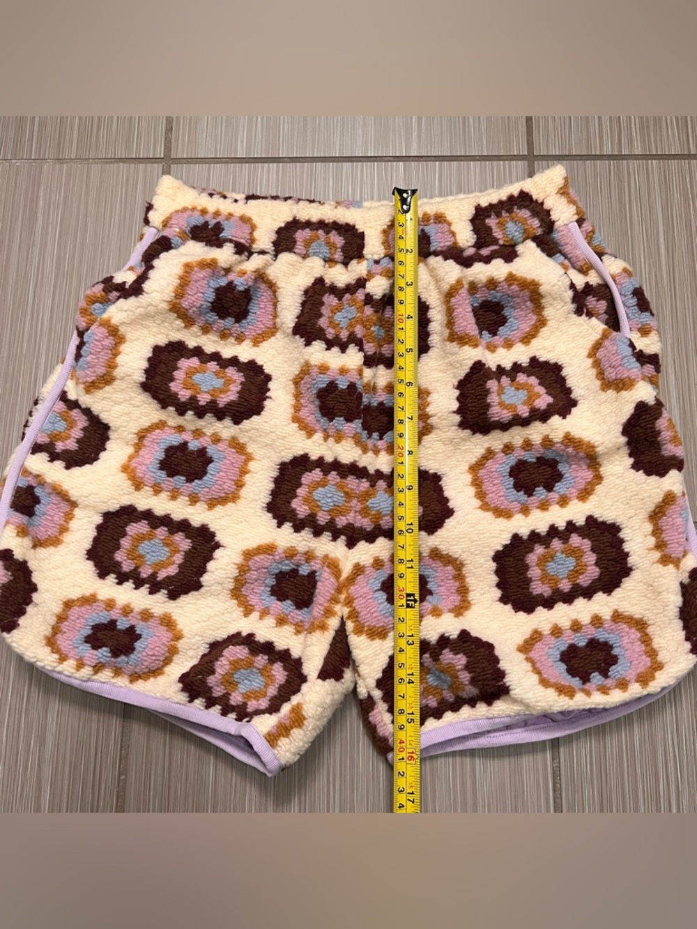Fleece Crochet Print Shorts Cozy XS multicolor rare - Picture 4 of 8